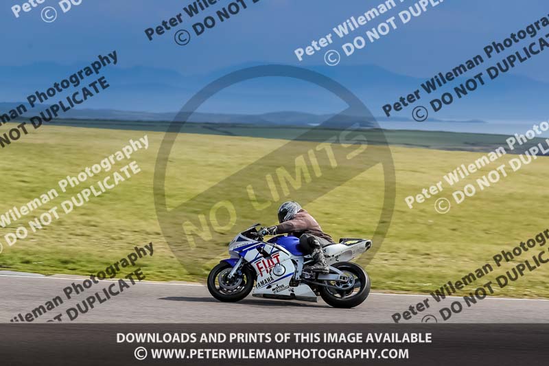 anglesey no limits trackday;anglesey photographs;anglesey trackday photographs;enduro digital images;event digital images;eventdigitalimages;no limits trackdays;peter wileman photography;racing digital images;trac mon;trackday digital images;trackday photos;ty croes